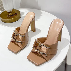 Fabule Heels